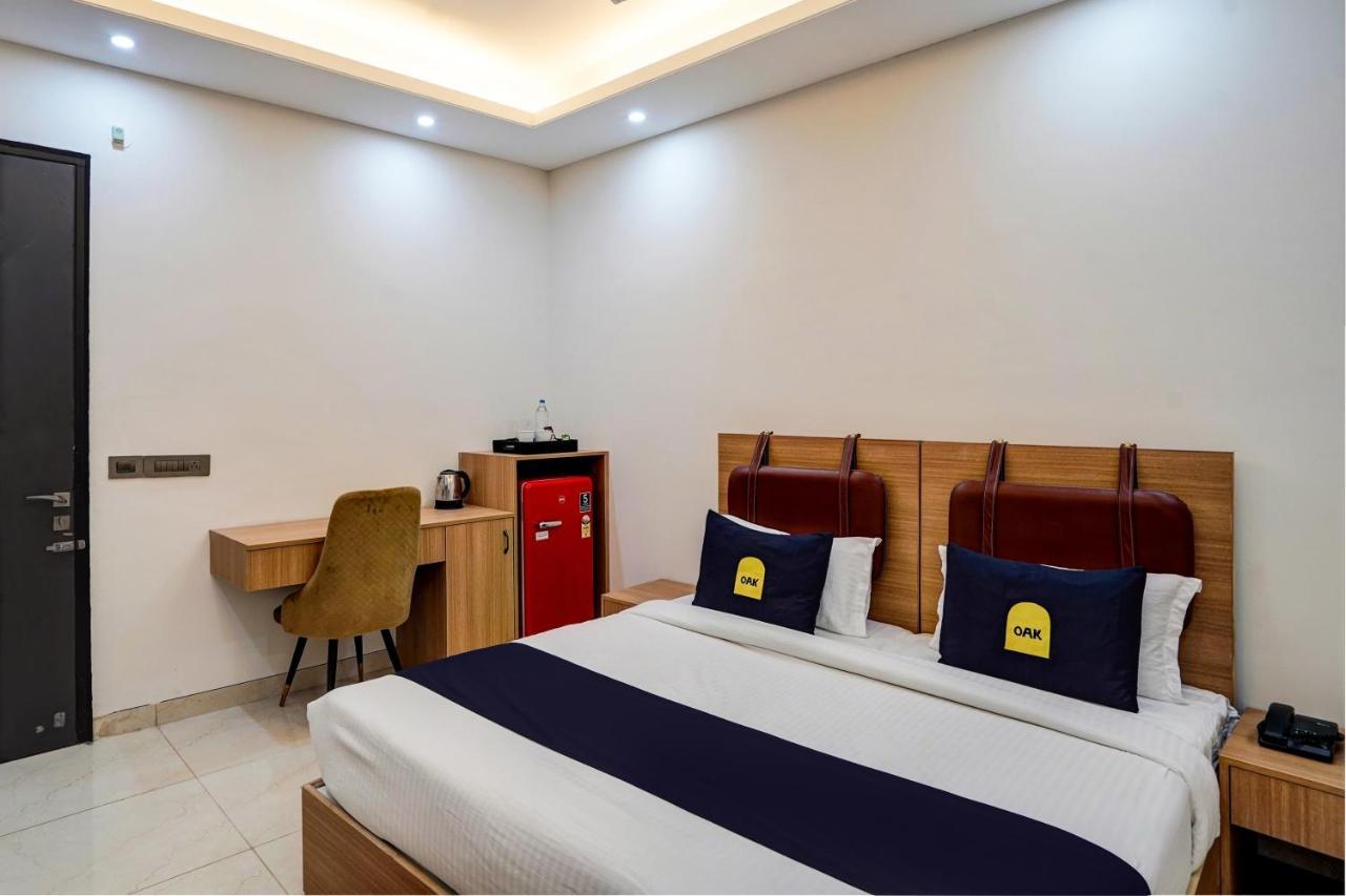 גורגאון Hotel O Parkinn מראה חיצוני תמונה