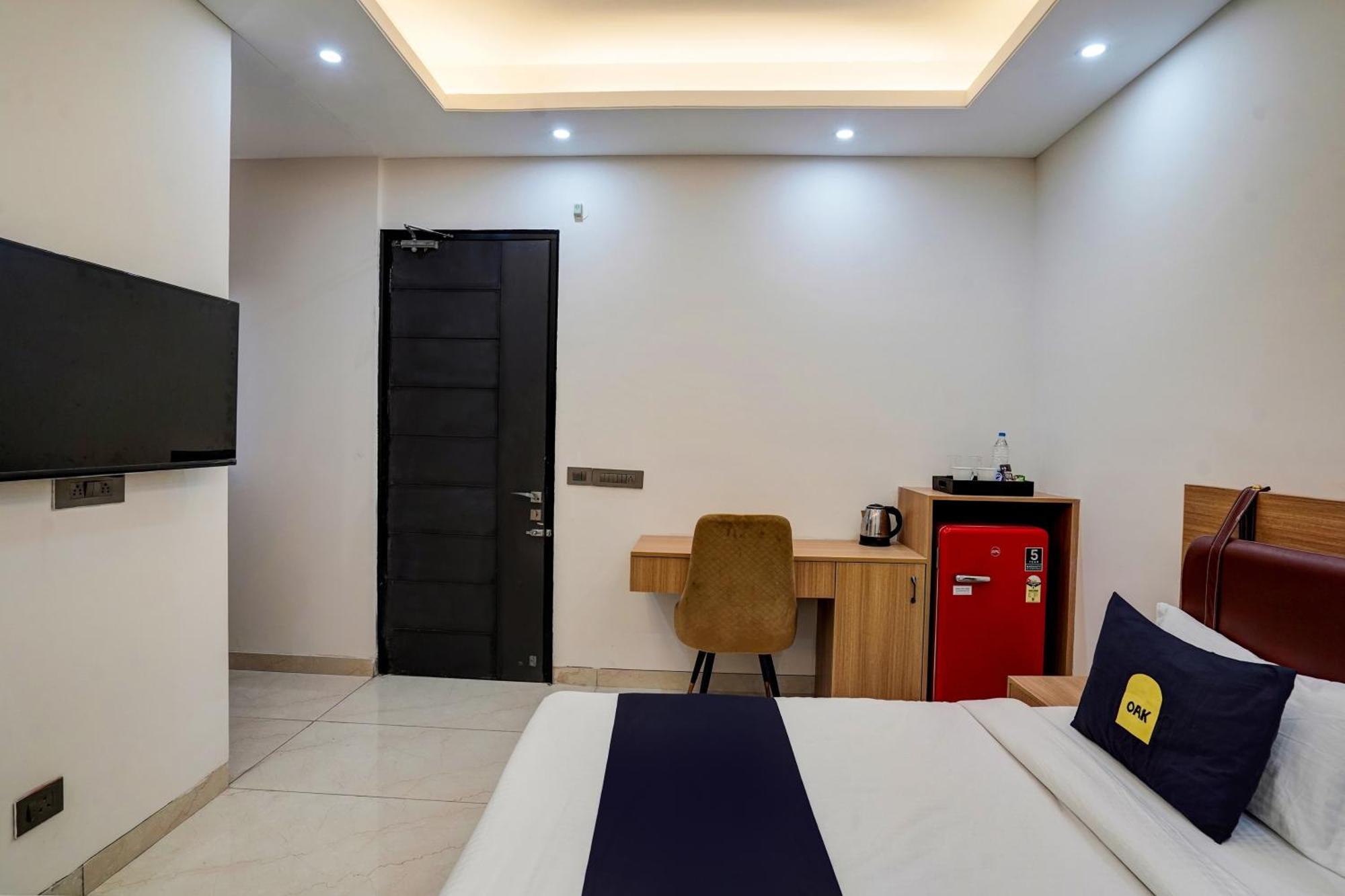 גורגאון Hotel O Parkinn מראה חיצוני תמונה